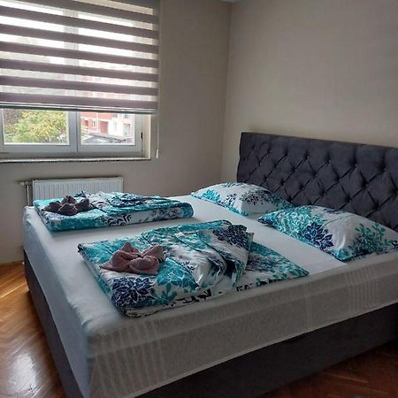 Lnb Lux Lägenhet Doboj Exteriör bild