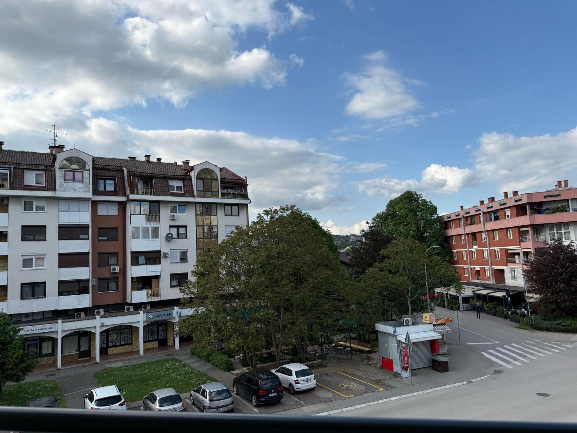 Lnb Lux Lägenhet Doboj Rum bild